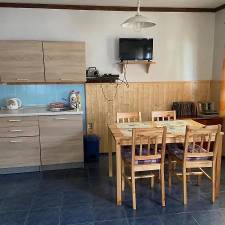 U Marušky Apartmán Chřibská